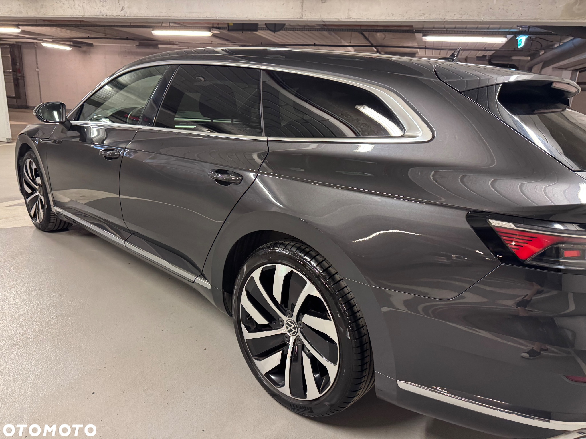 Volkswagen Arteon 2.0 TSI R-Line DSG - 38