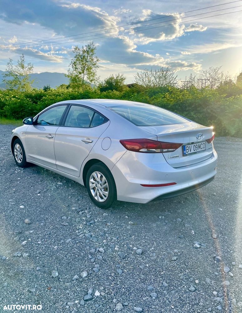 Hyundai Elantra 1.6 MPi Classic - 6