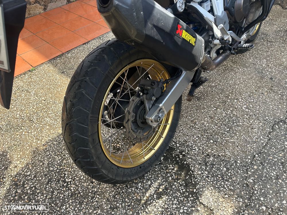 Honda Africa Twin Adventure Sports - 2