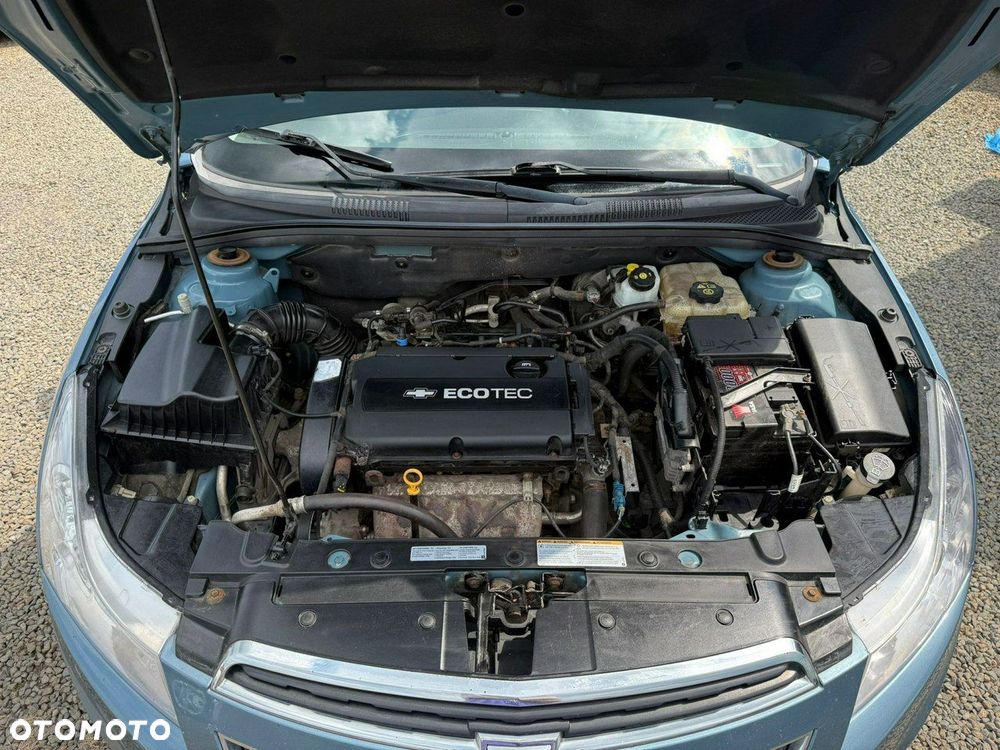 Chevrolet Cruze - 27