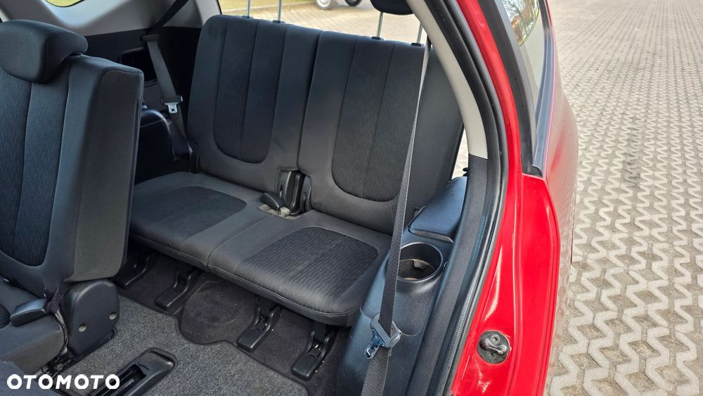 Kia Carens 2.0 CVVT EX Top - 28