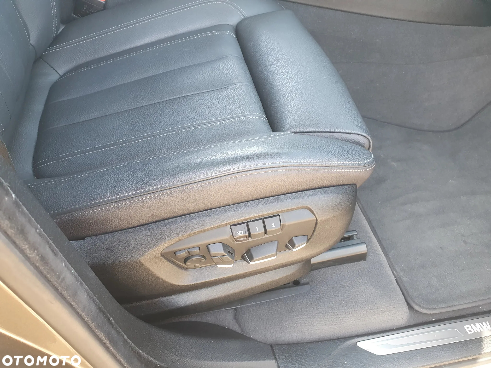 BMW X6 xDrive35i - 25