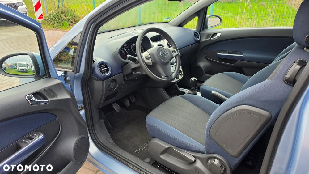 Opel Corsa - 10