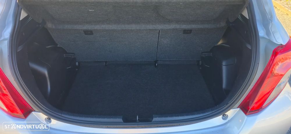 Toyota Yaris 1.4 D-4D ACtive+AC - 10