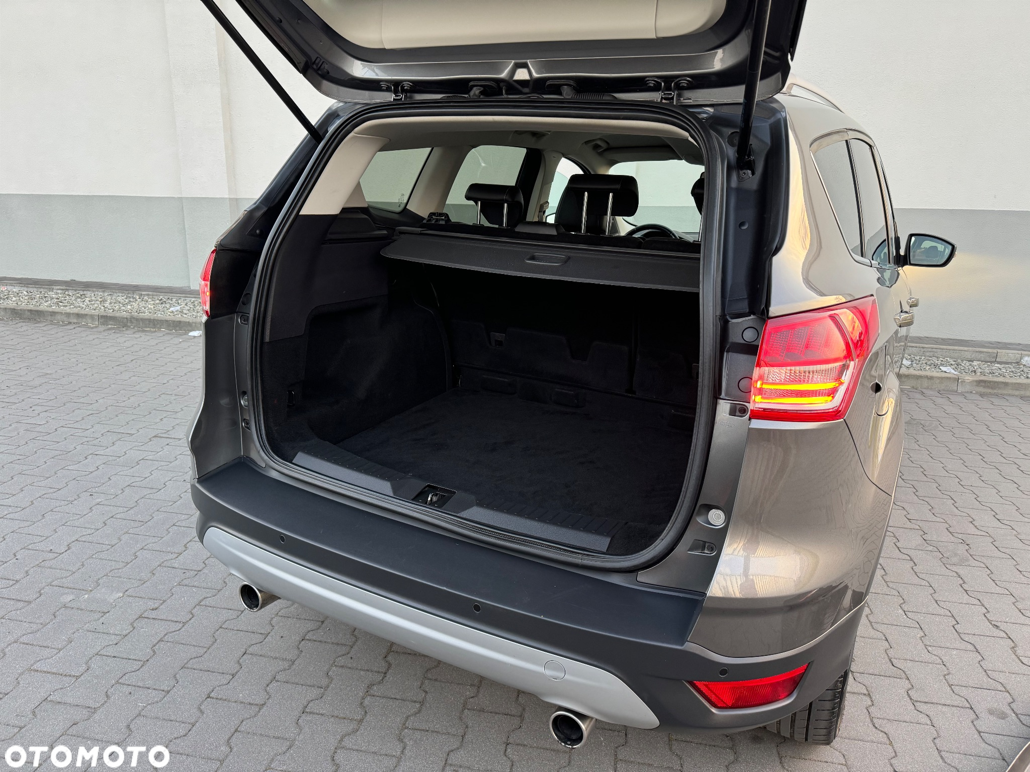Ford Kuga 2.0 TDCi 4WD Titanium - 11