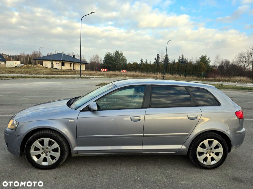 Audi A3 Sportback 2.0 TDI quattro Attraction - 33