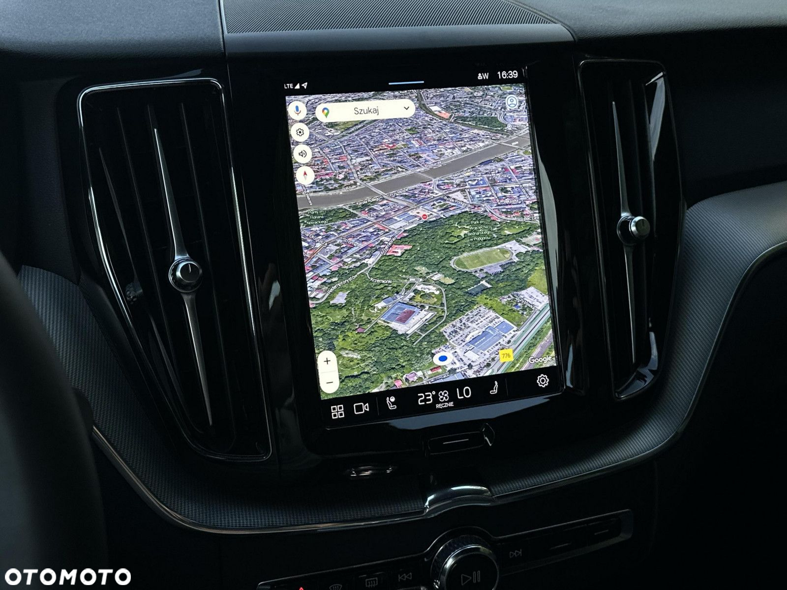 Volvo XC 60 - 27