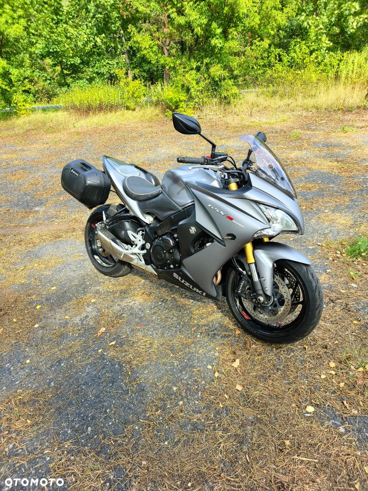 Suzuki GSX 1000 - 18
