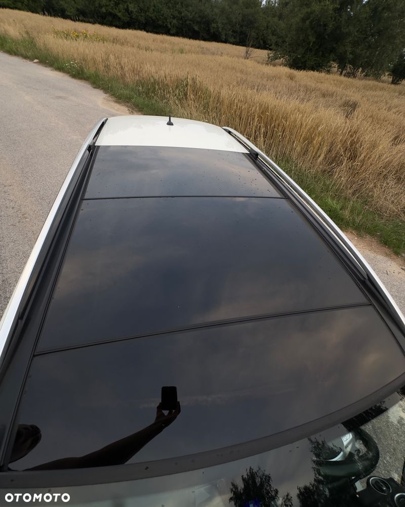 Mercedes-Benz Klasa C 220 CDI BlueEff 4-Matic Avantgarde - 9