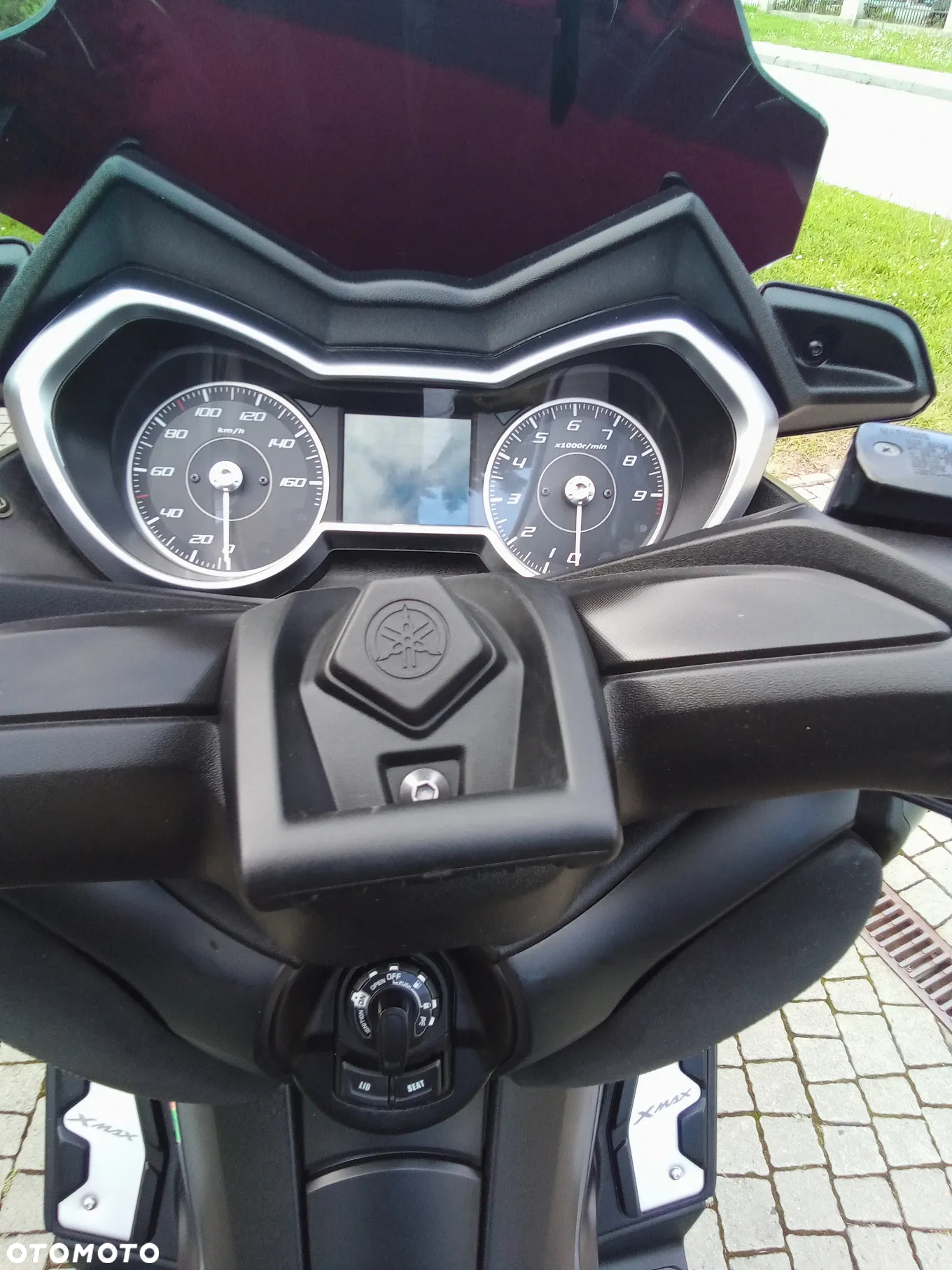 Yamaha X-max - 5