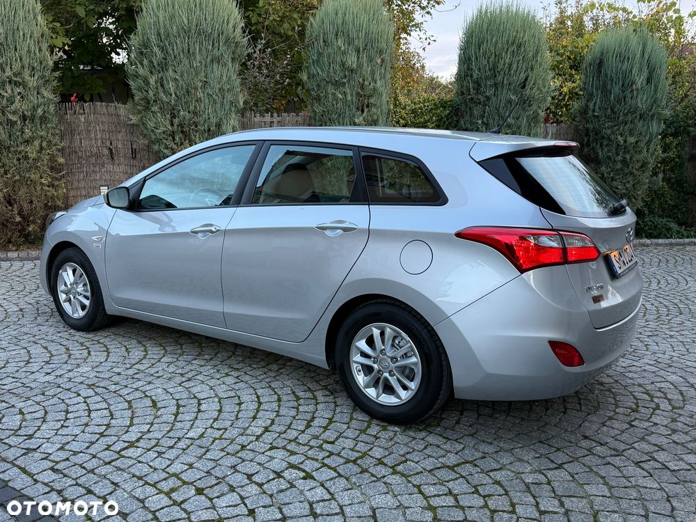 Hyundai i30 1.6 Comfort - 5