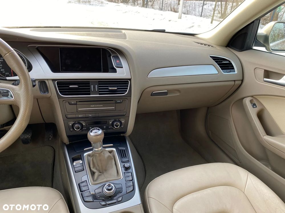 Audi A4 Avant 2.0 TDI DPF Ambition - 16