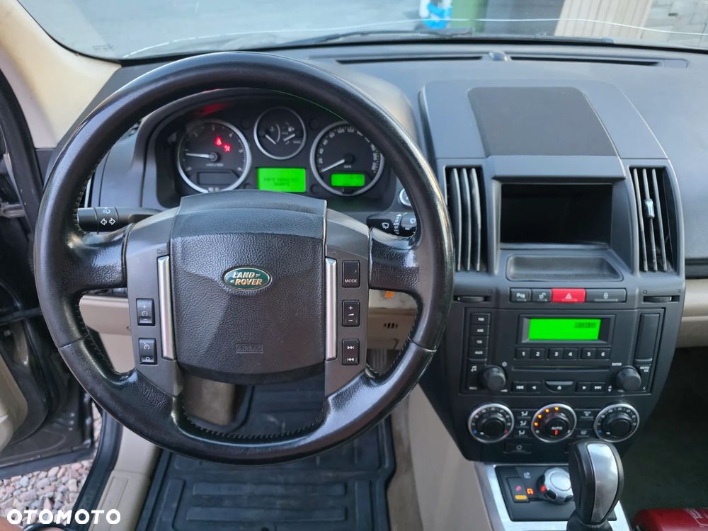 Land Rover Freelander - 16