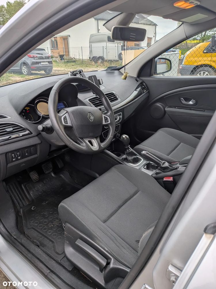 Renault Megane 1.5 dCi Color Edition - 6