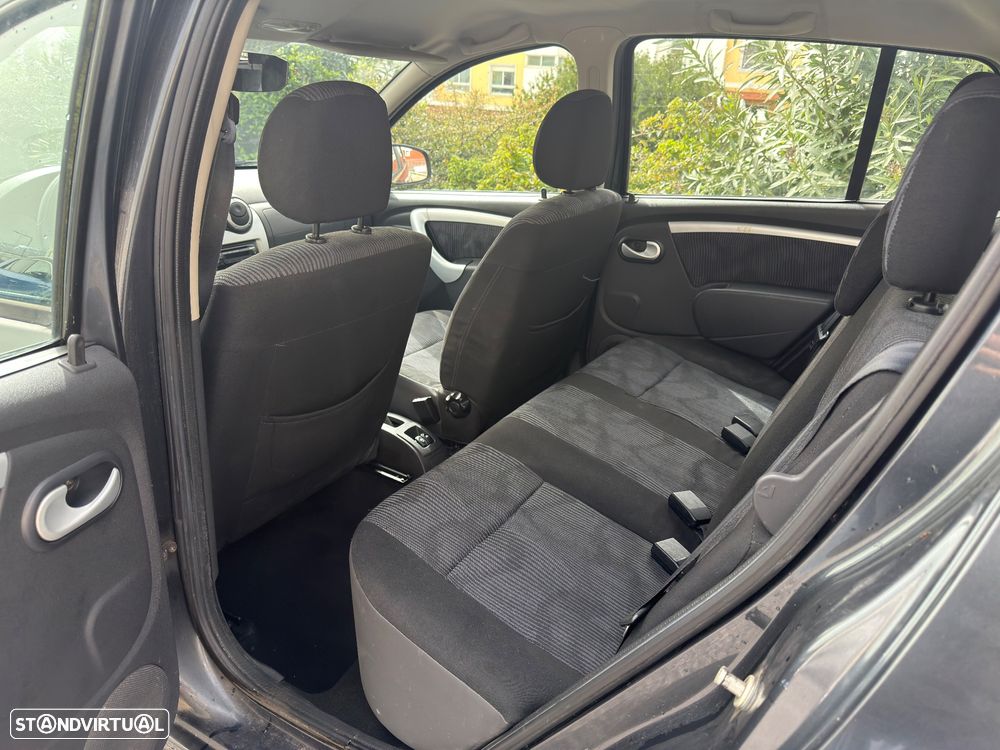 Dacia Sandero 1.5 dCi Confort - 6