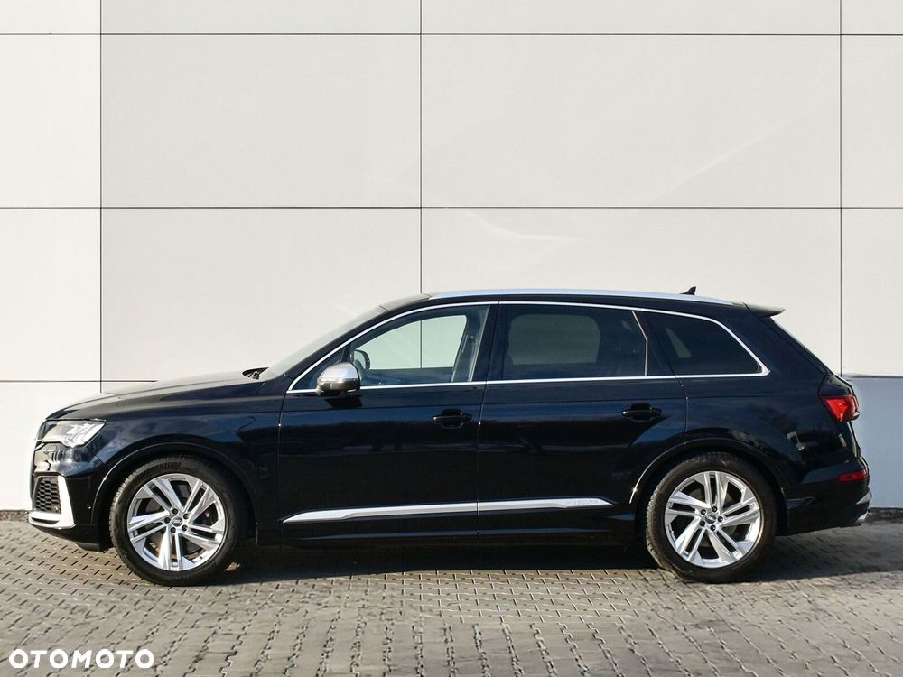 Audi SQ7 - 7