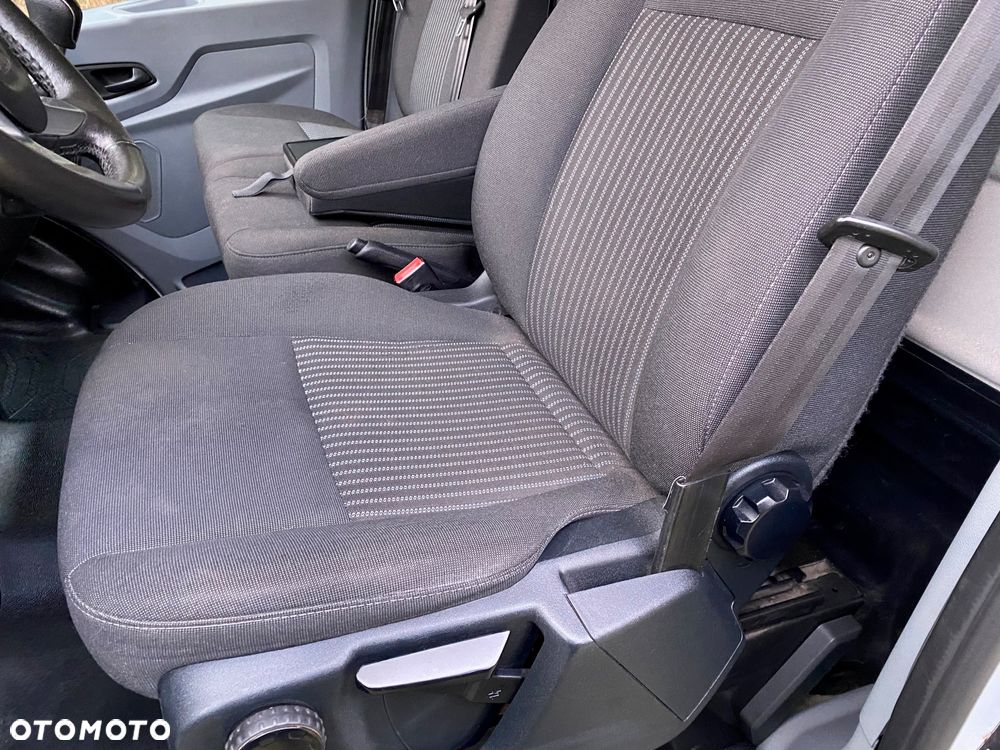 Ford Transit - 20
