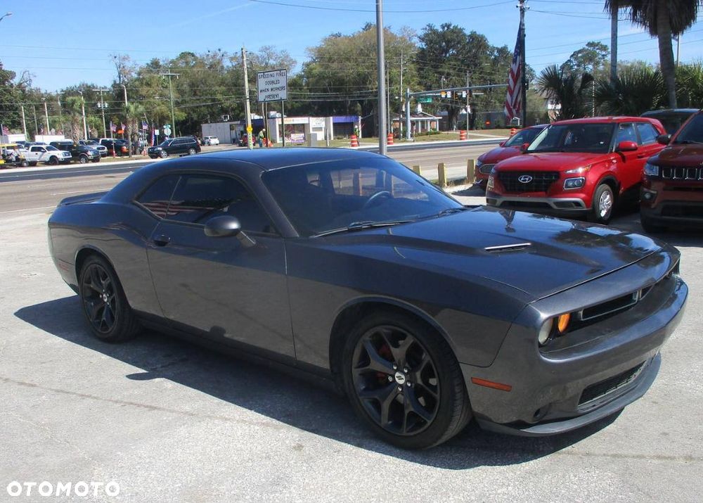 Dodge Challenger Automatik SXT Plus - 5