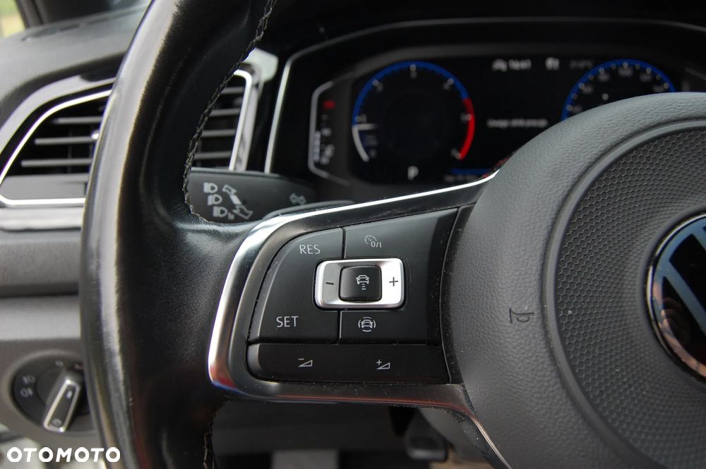 Volkswagen T-Roc 2.0 TDI SCR DSG ACTIVE - 35