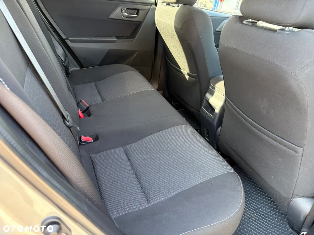 Toyota Auris - 22