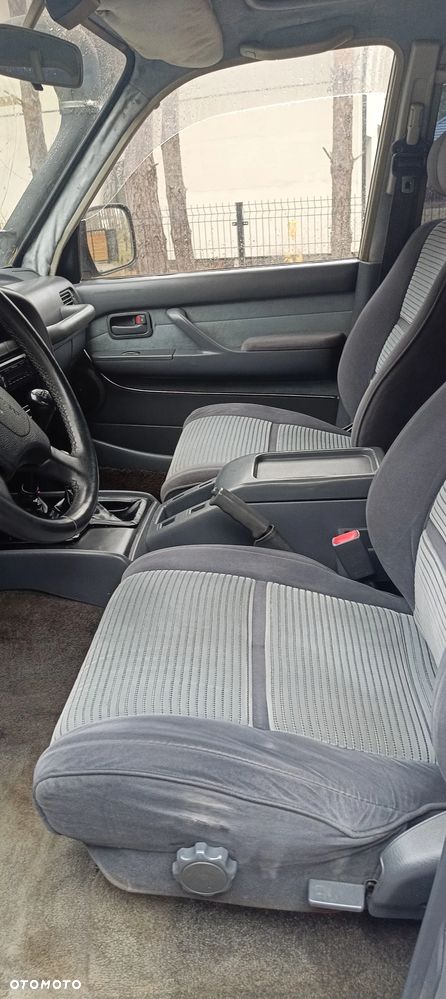 Toyota Land Cruiser - 7