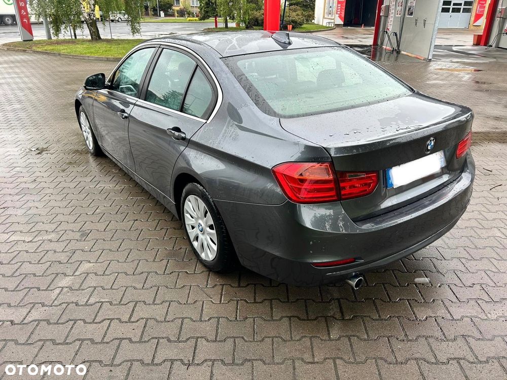 BMW Seria 3 - 8