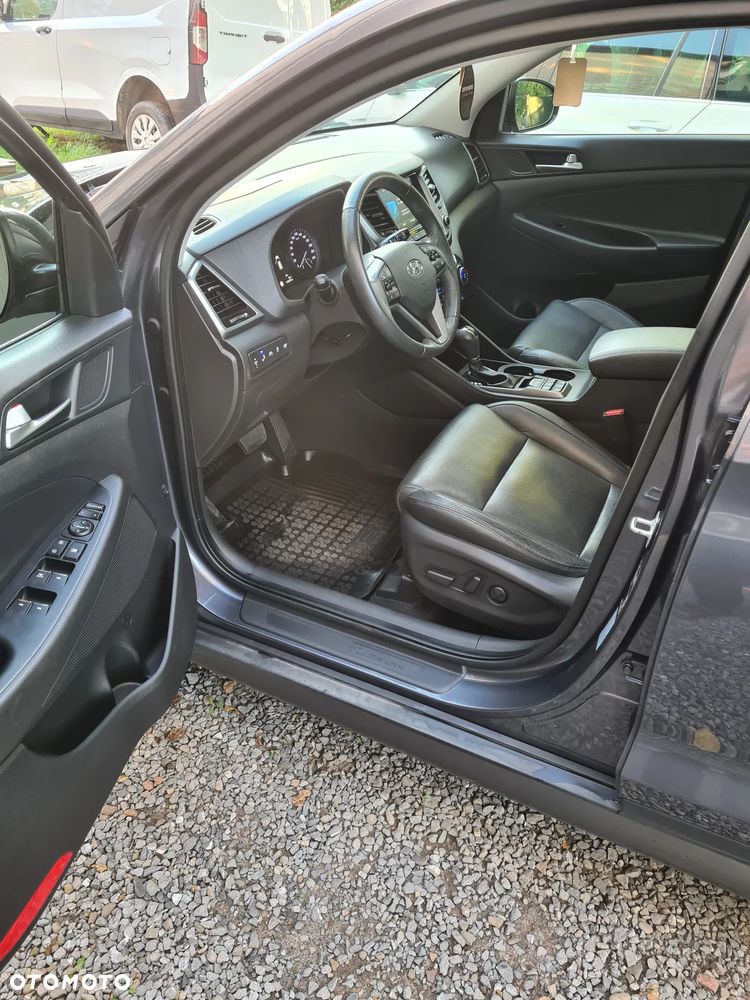 Hyundai Tucson 2.0 CRDI Premium 4WD - 7