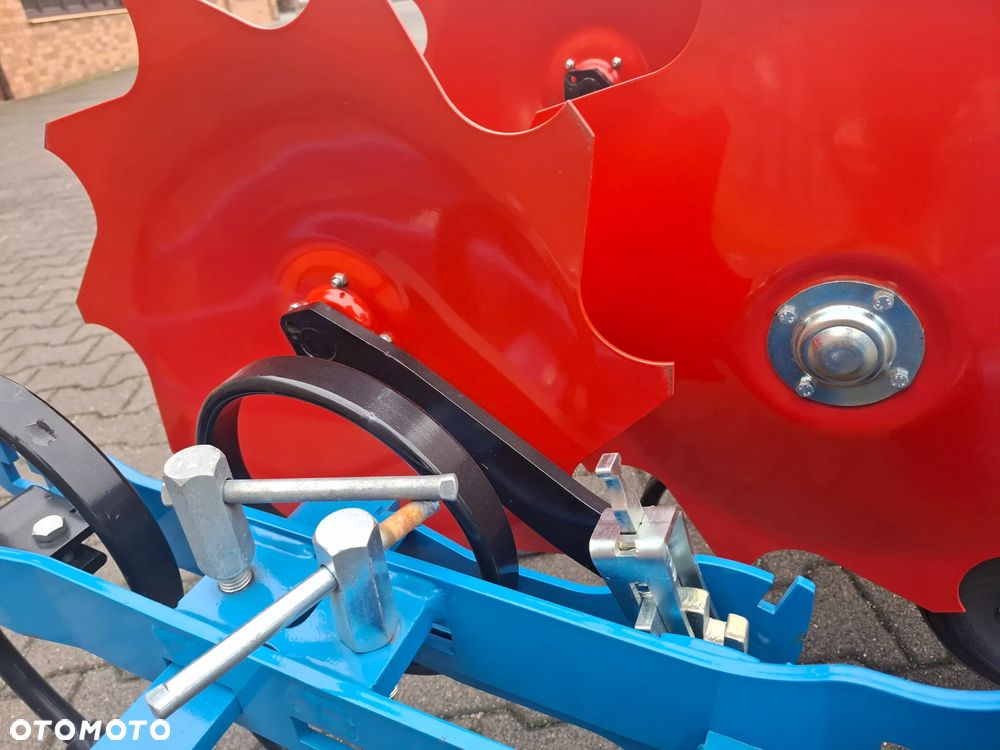 Inny CARRE Econet - 7