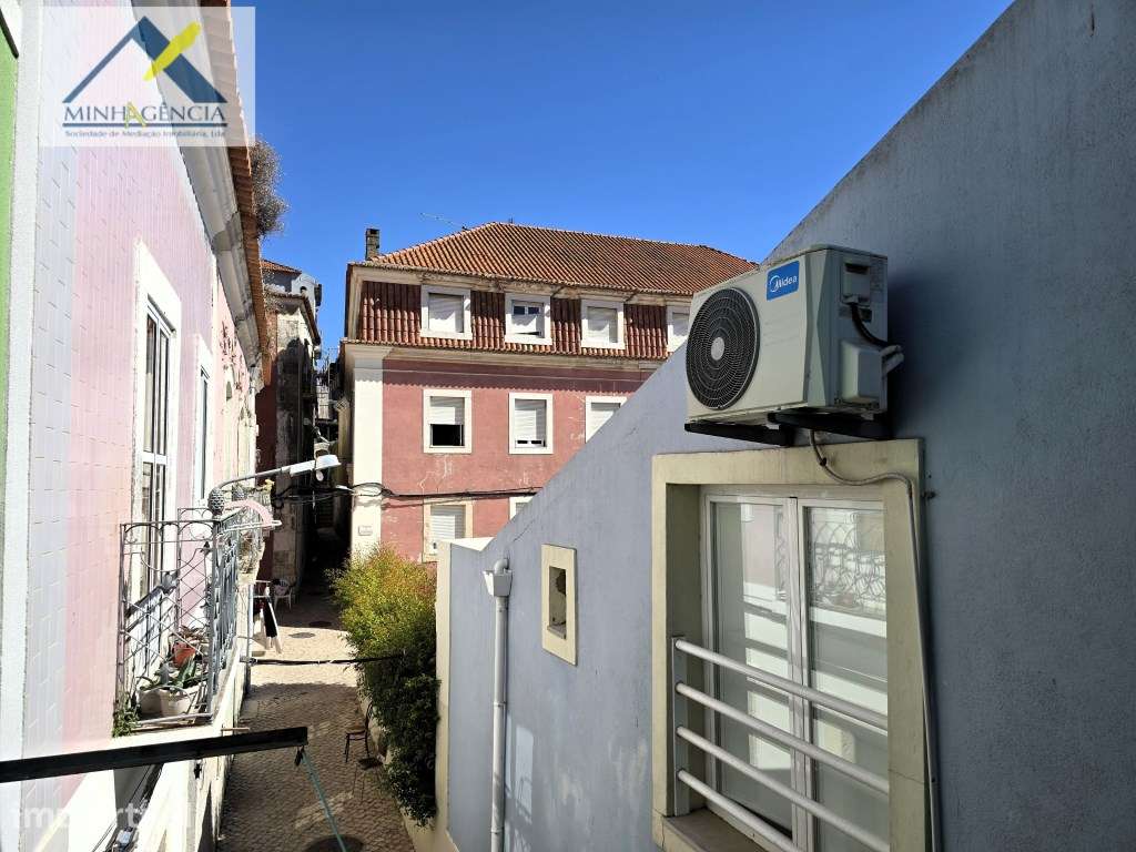 Prédio com 4 divisões de utilização independente junto à Av. Luisa ... - Grande imagem: 3/20