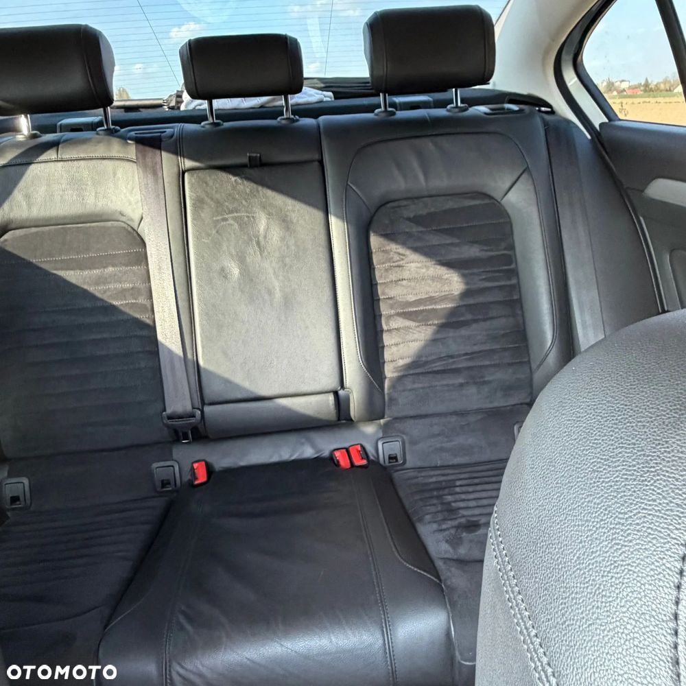 Volkswagen Passat 2.0 TDI BMT Highline DSG - 11