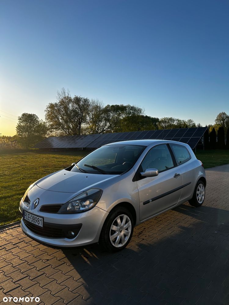 Renault Clio - 3