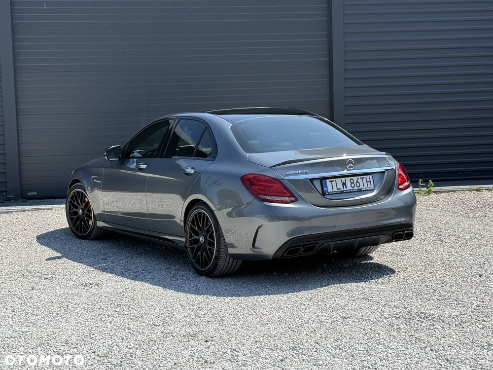 Mercedes-Benz Klasa C AMG 63 - 20