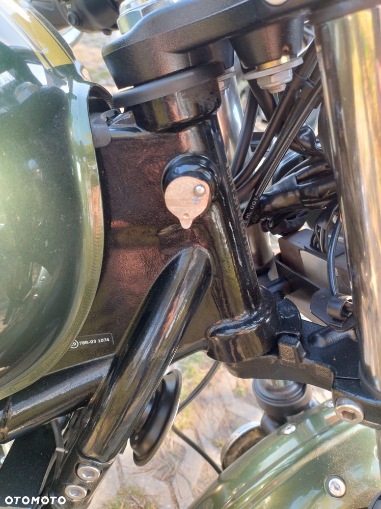 Triumph Thruxton - 35