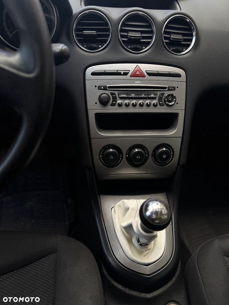 Peugeot 308 1.6 HDi Presence - 3
