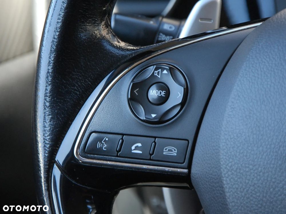 Mitsubishi Outlander 2.0 Intense + 4WD CVT - 29