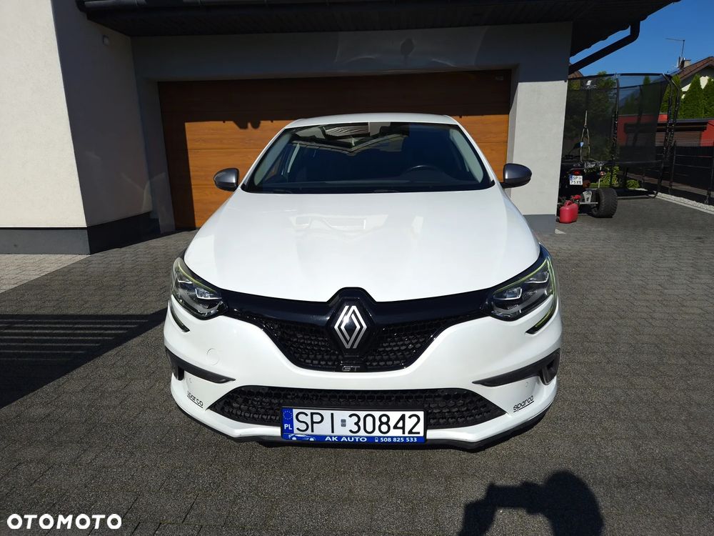 Renault Megane 1.6 TCe GT EDC - 9
