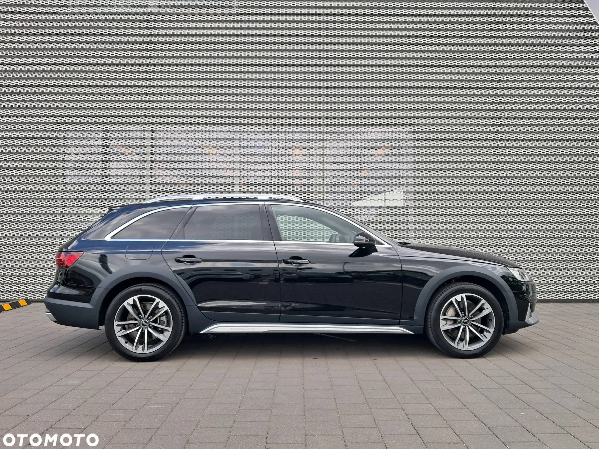 Audi A4 Allroad quattro 45 TFSI S tronic - 8