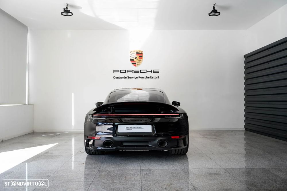 Porsche 911 (992) Carrera GTS PDK - 12