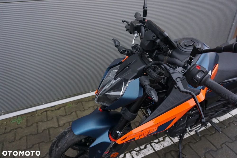 KTM Duke - 11