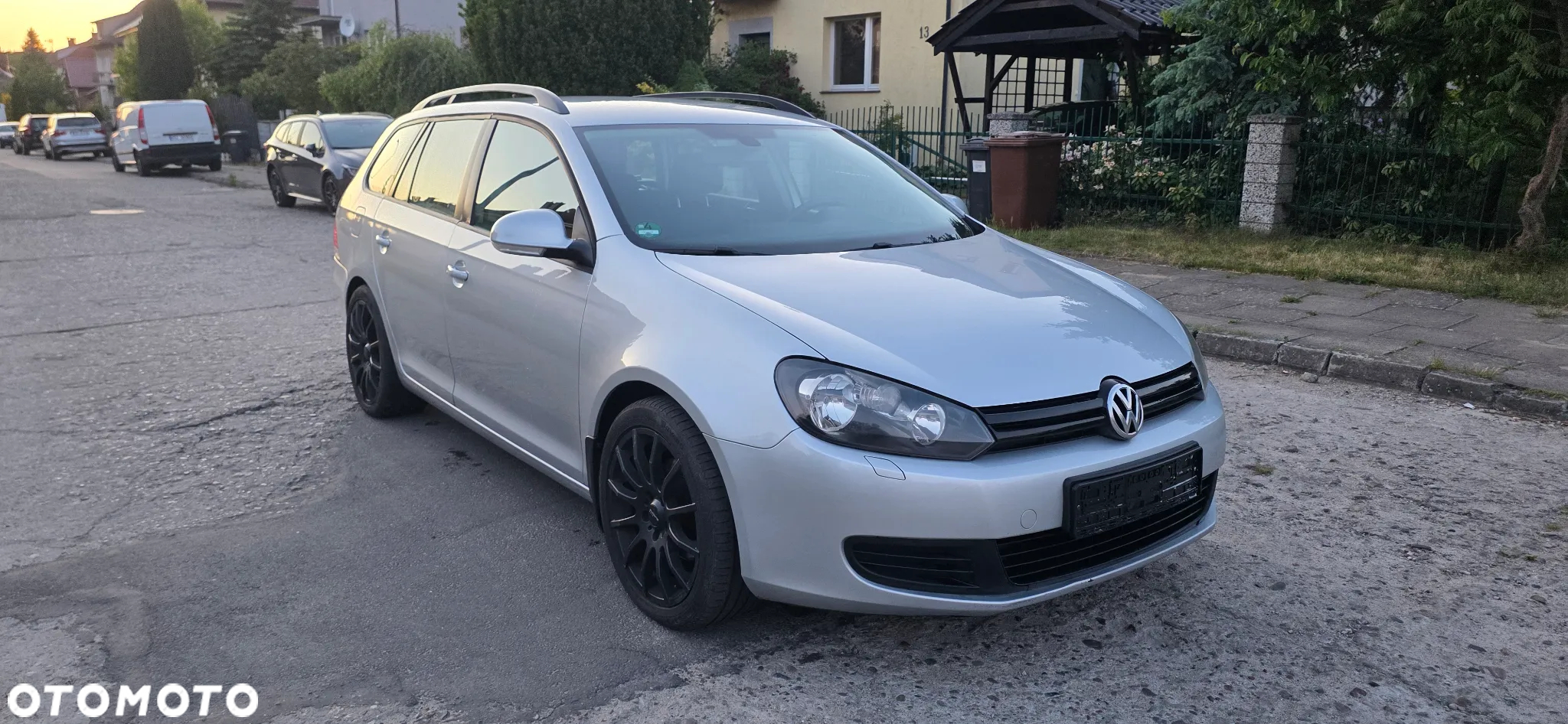 Volkswagen Golf 1.6 TDI BlueMotion Technology Comfortline - 2