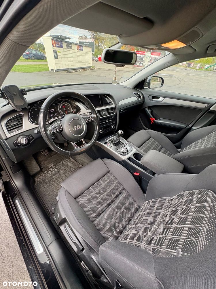 Audi A4 Avant - 11