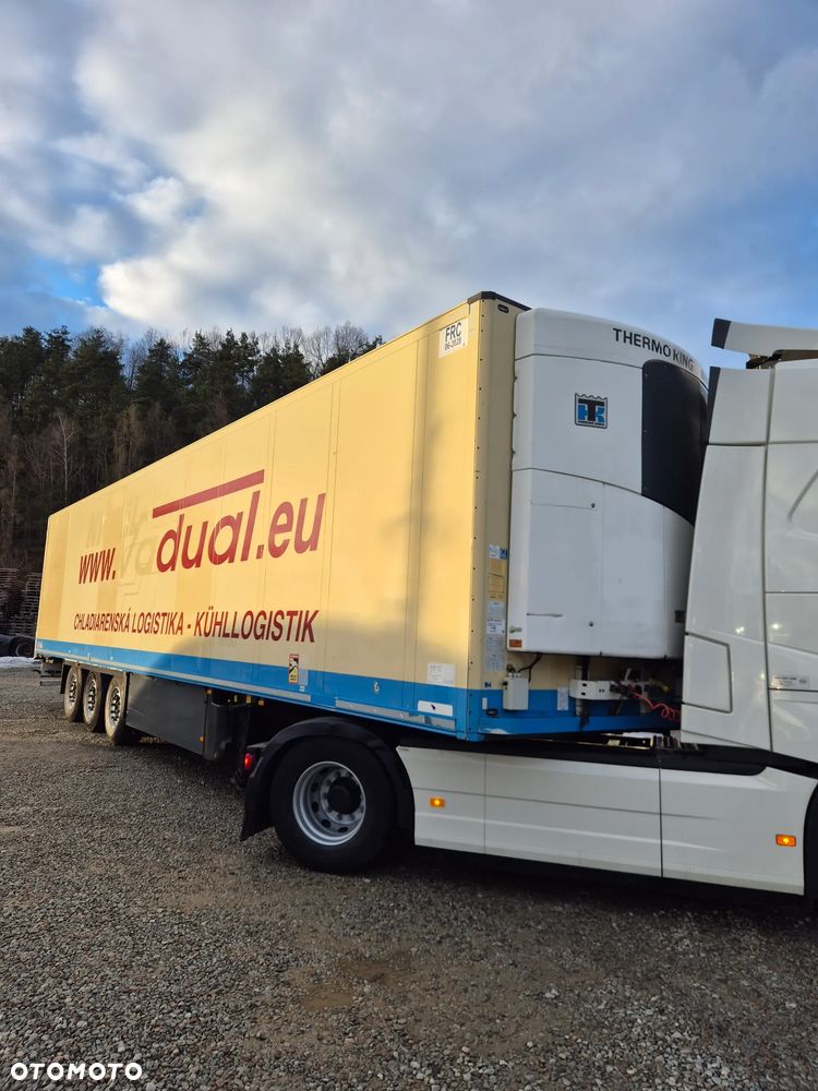 Schmitz Cargobull SK024/ Doppelstock/ Thermo King SLX - 9