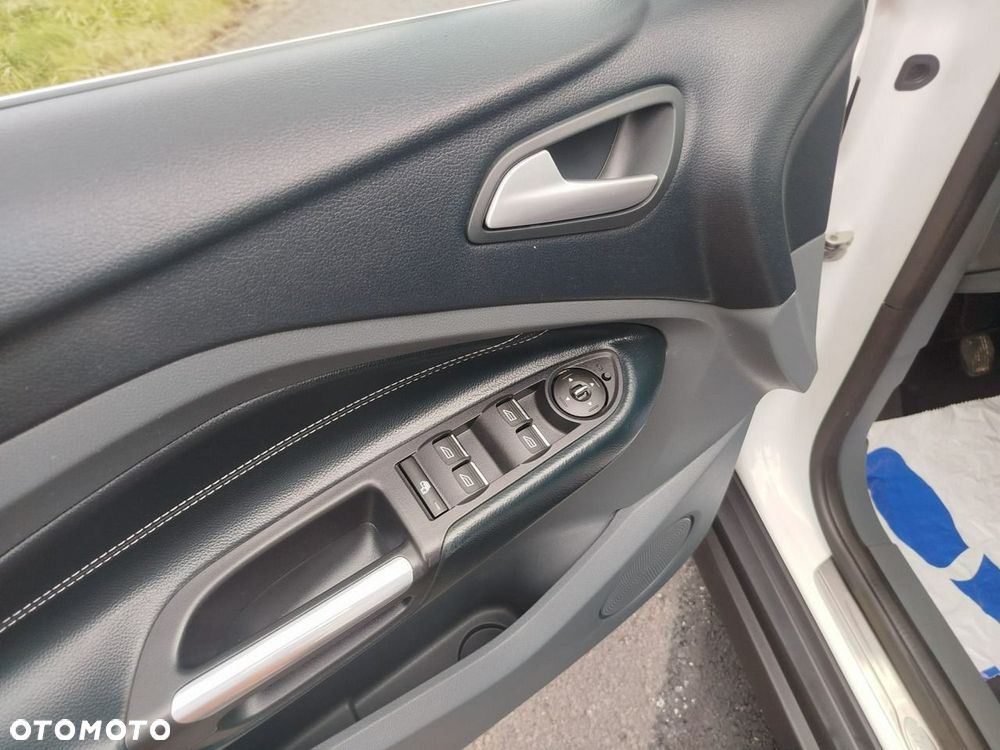 Ford C-MAX - 21