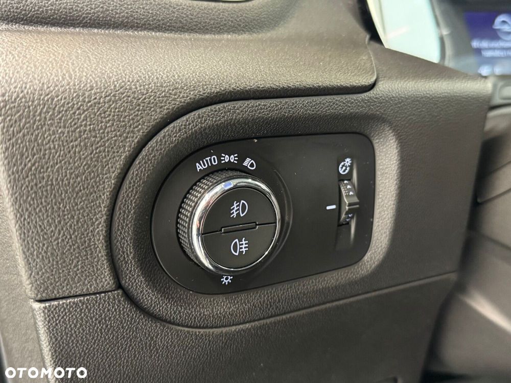 Opel Grandland X - 30