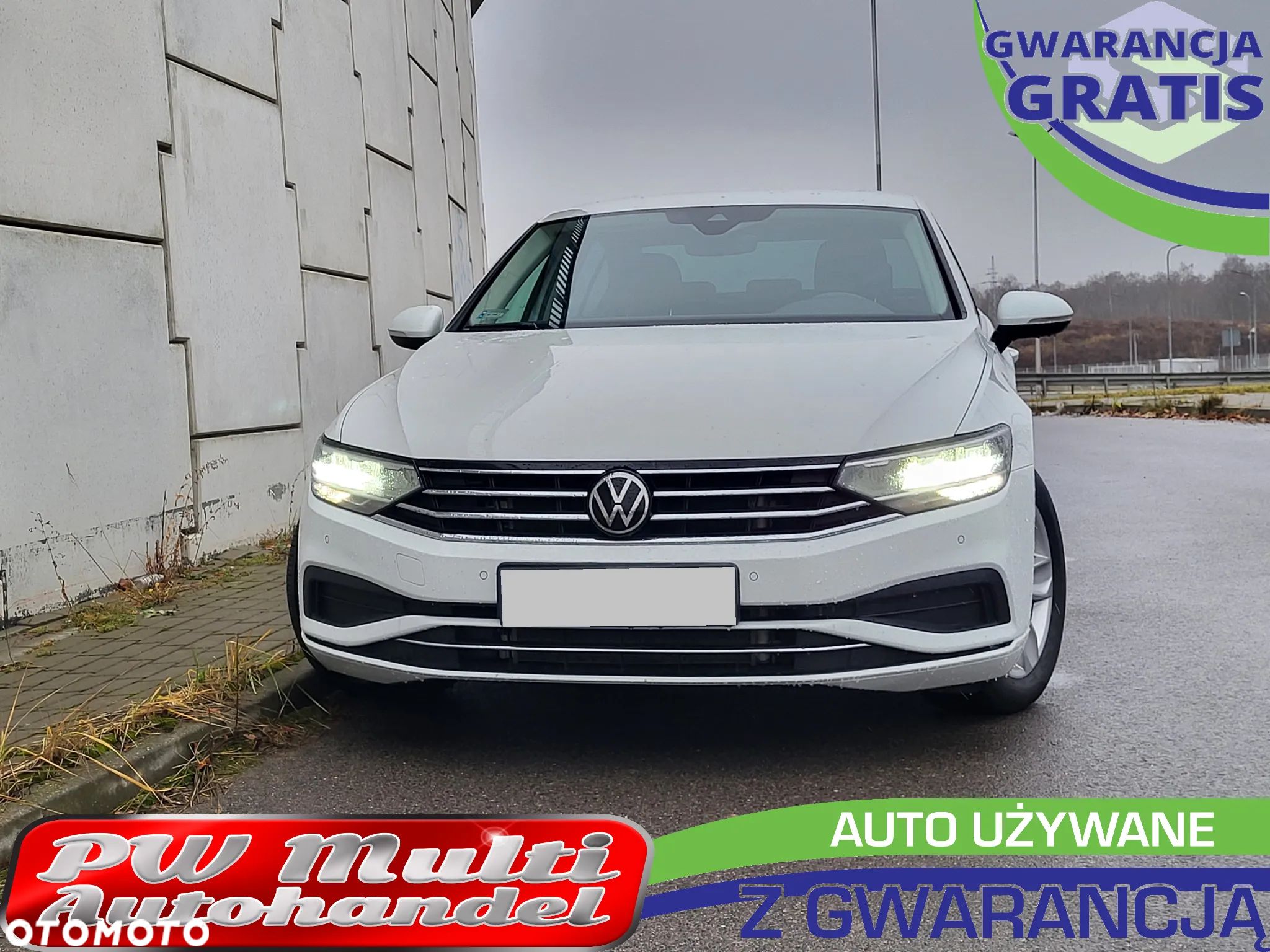 Volkswagen Passat - 1