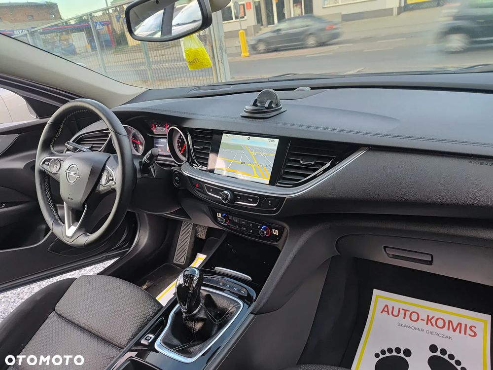 Opel Insignia - 32