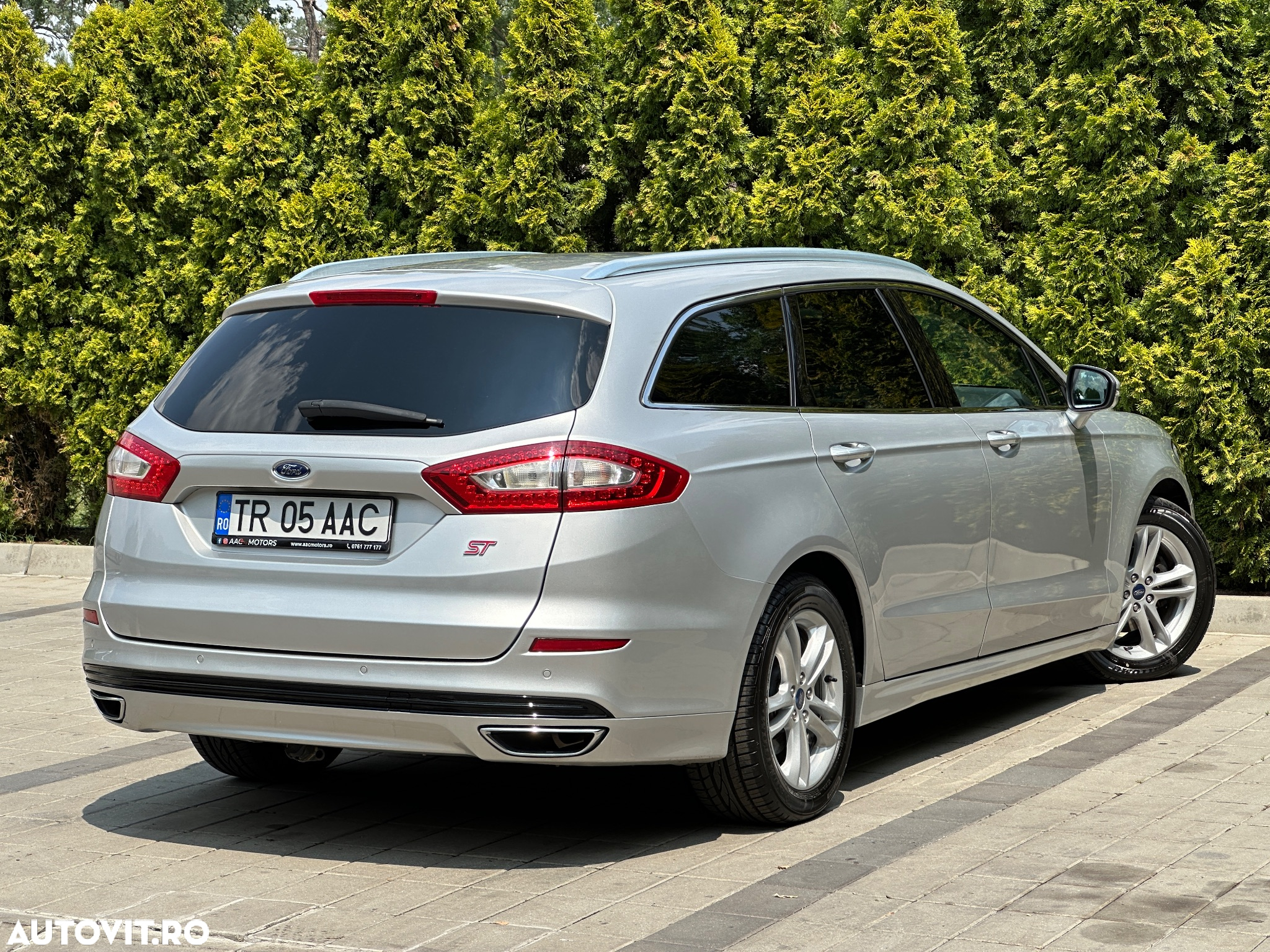 Ford Mondeo - 2