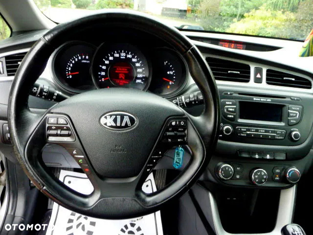Kia Ceed Cee'd 1.4 XL - 38