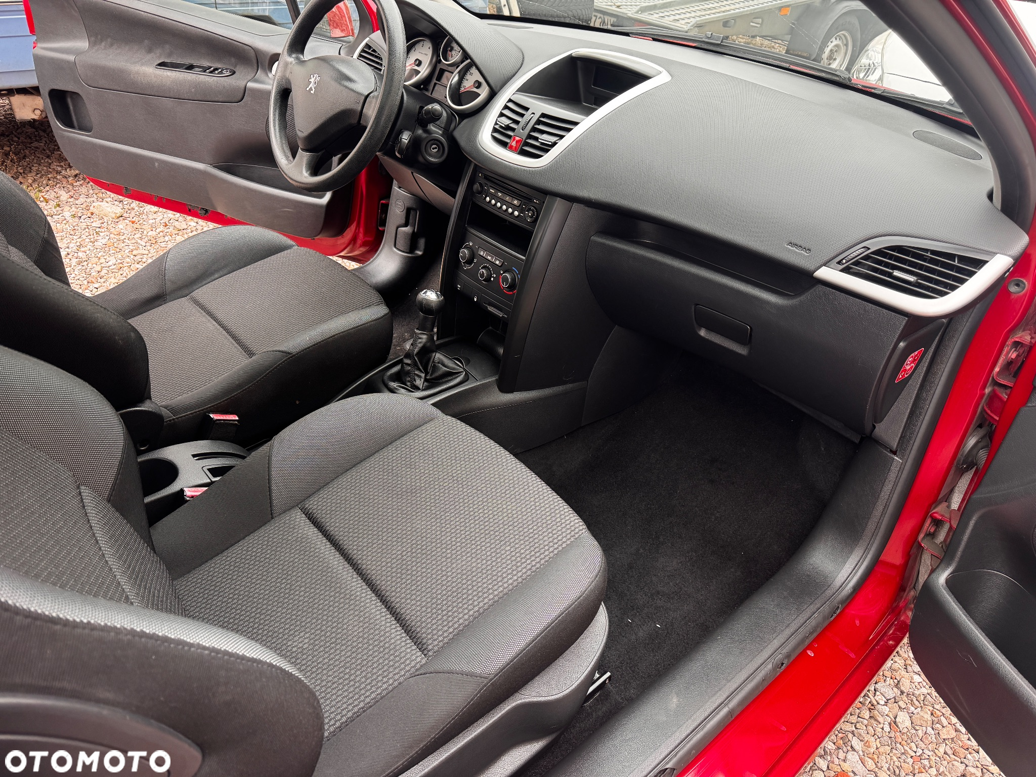 Peugeot 207 1.4 U Move - 26