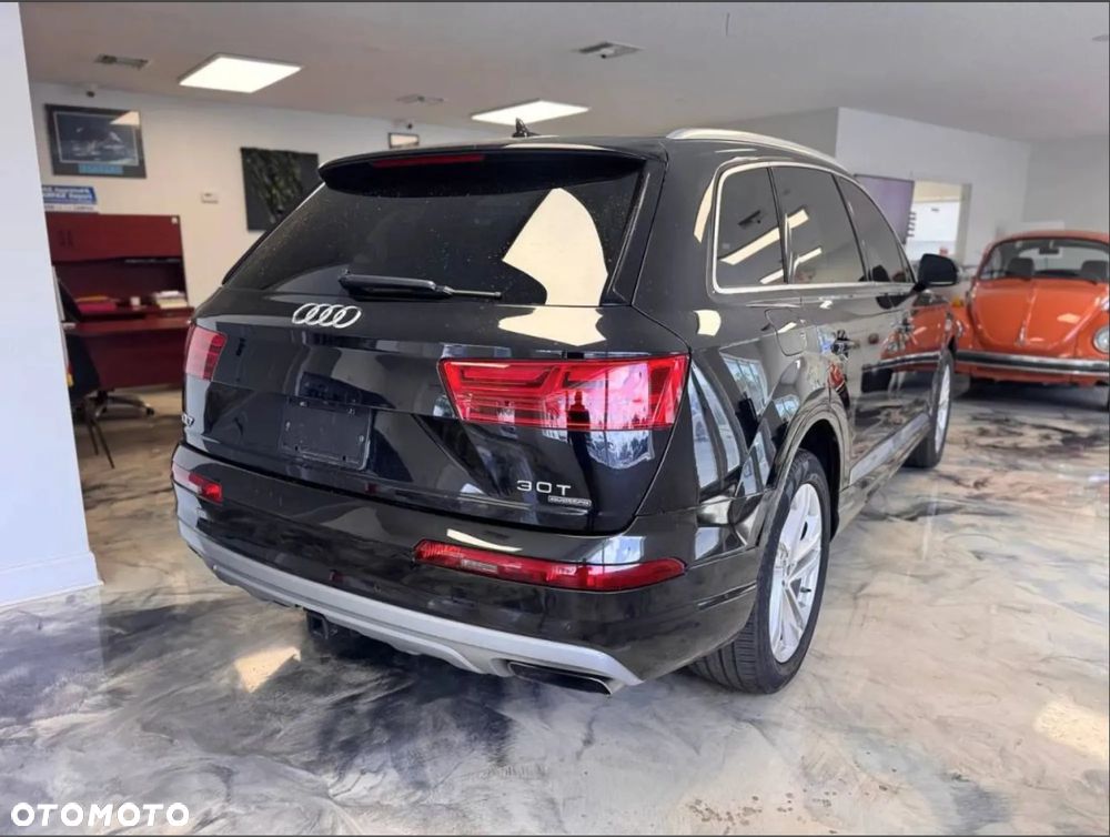 Audi Q7 3.0 TFSI Quattro Tiptronic - 7